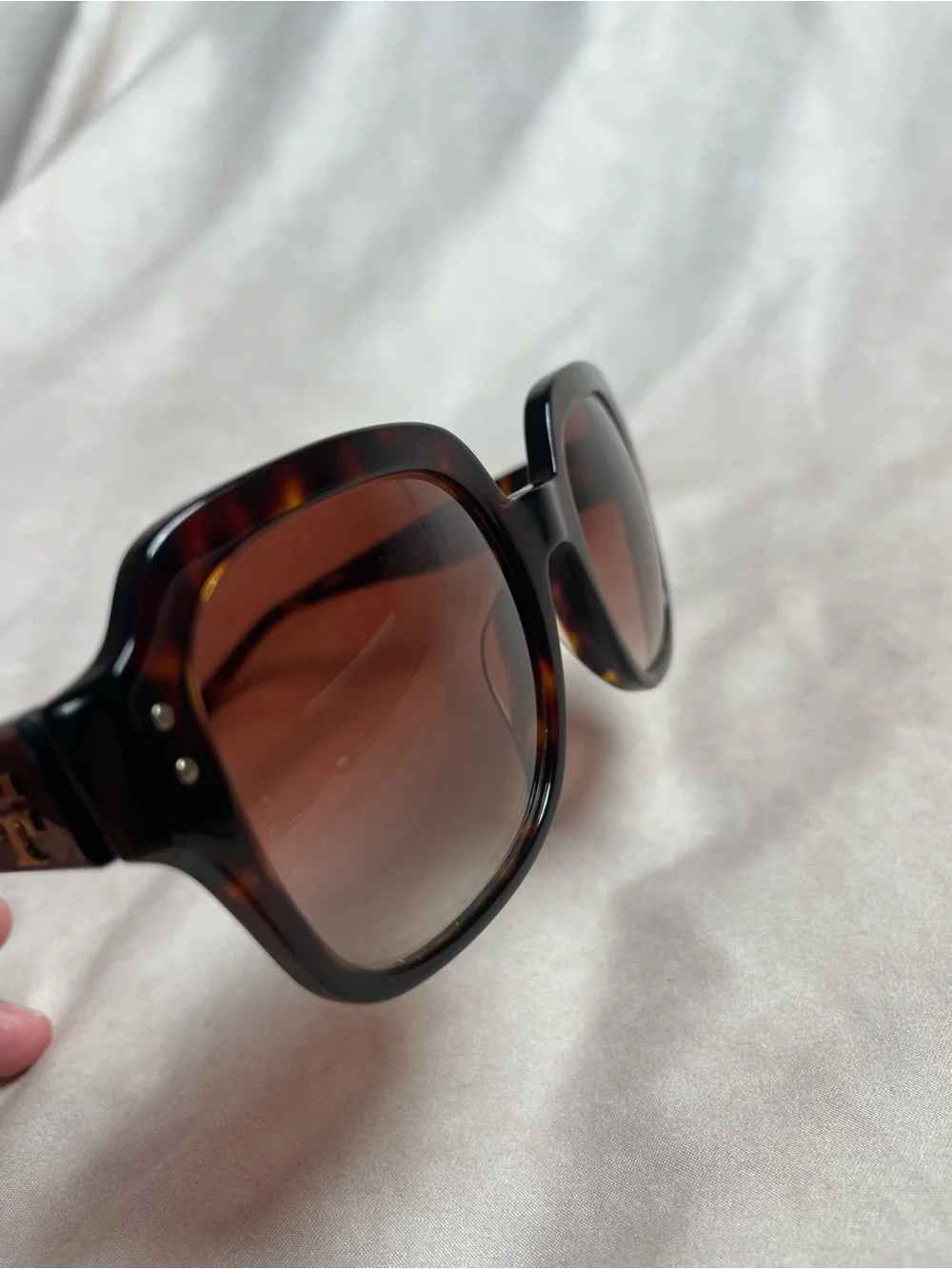 Tory Burch TY7180U 52 Dark Tortoise Brown Gradient Oversized Square Sunglasses